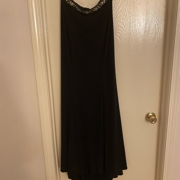 Beaded Formal/Prom dress - Picture 9 of 10